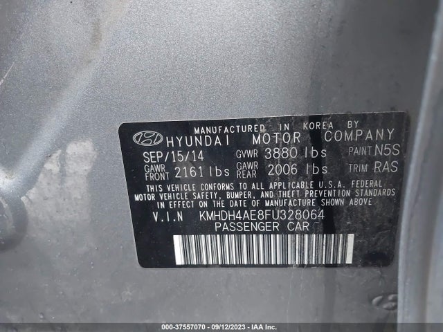 2015 HYUNDAI ELANTRA LIMITED VIN: KMHDH4AE8FU328064