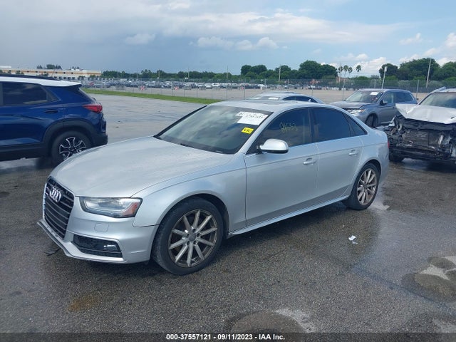 WAUFFAFL7EN008877 Audi A4 Premium Plus