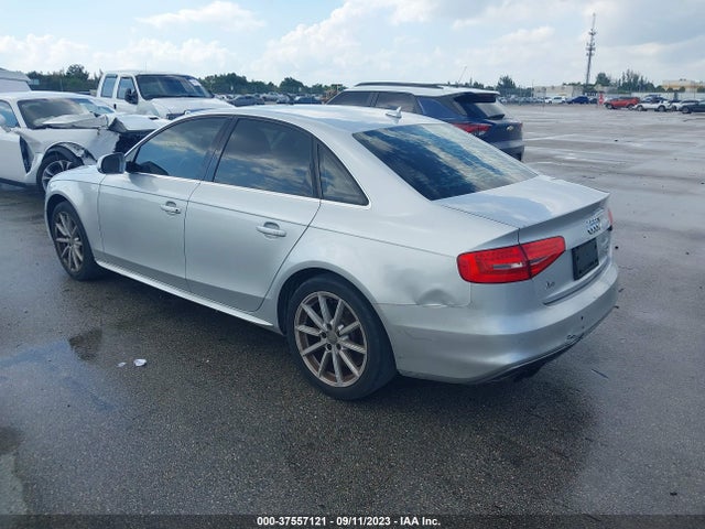 WAUFFAFL7EN008877 Audi A4 Premium Plus