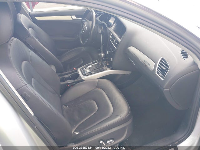 WAUFFAFL7EN008877 Audi A4 Premium Plus