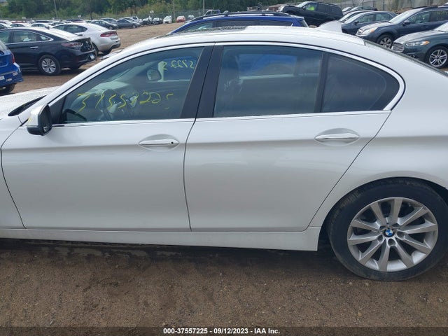 BMW 535i Xdrive 2016 WBA5B3C59GG256502 Image 14