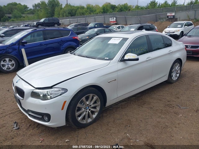 BMW 535i Xdrive 2016 WBA5B3C59GG256502 Image 2