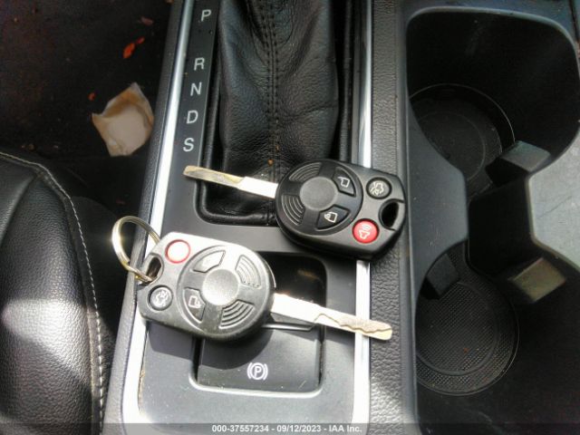 1FMCU9HD7JUA99127 Ford ESCAPE SEL