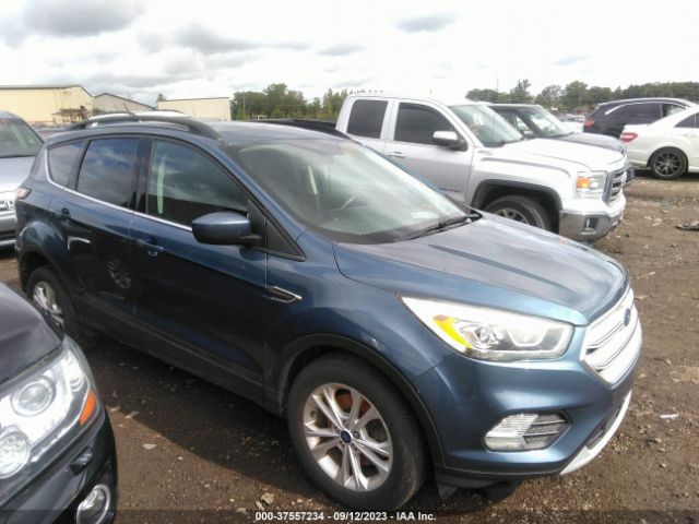 1FMCU9HD7JUA99127 Ford ESCAPE SEL