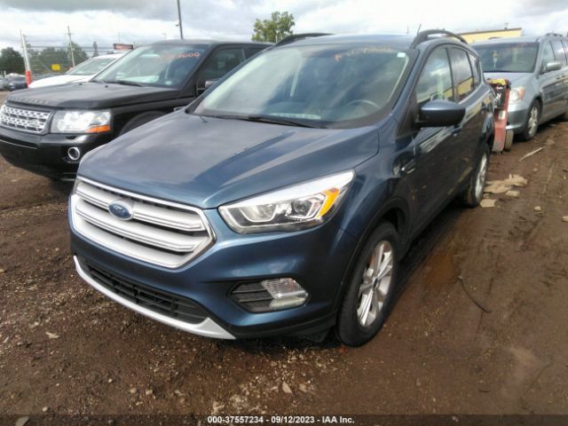 1FMCU9HD7JUA99127 Ford ESCAPE SEL