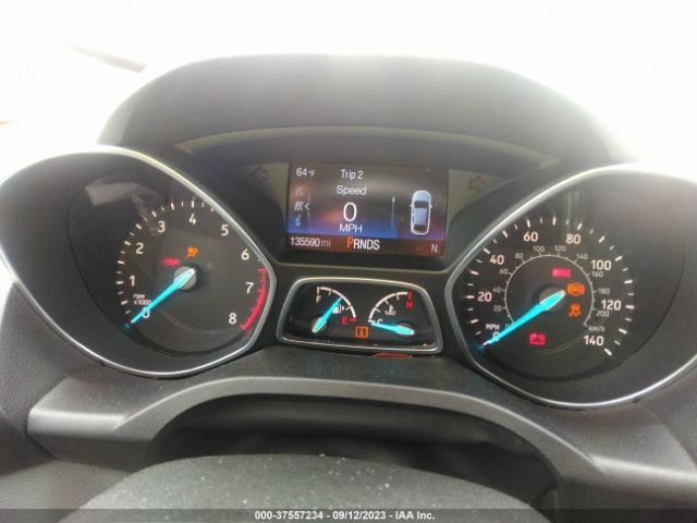 1FMCU9HD7JUA99127 Ford ESCAPE SEL