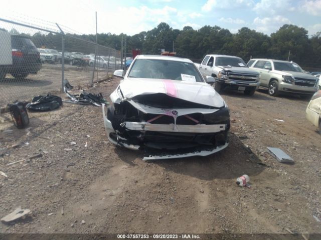 WBA8B9G39HNU57239 BMW 3 Series 330i