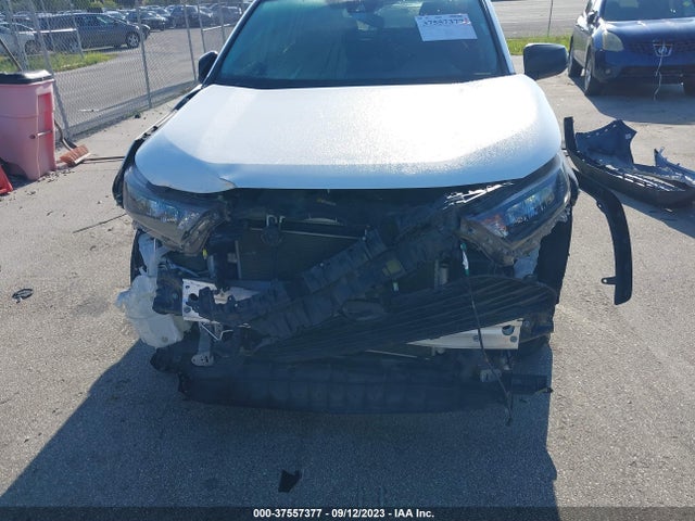 Toyota RAV4 LE 2019 2T3H1RFV2KW049643 Image 12