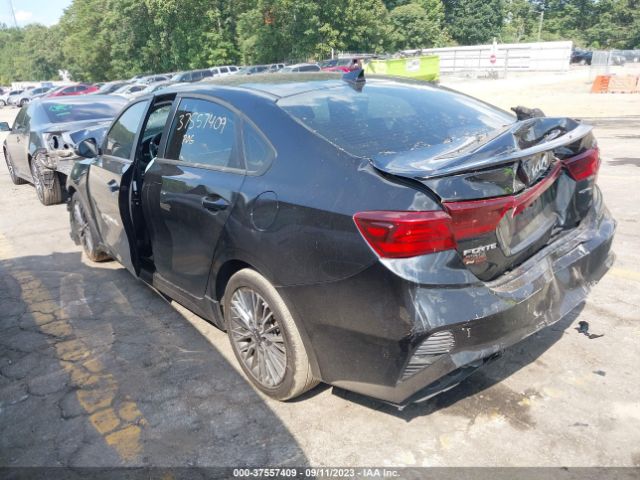 3KPF54AD4NE490817 KIA Forte Gt-line