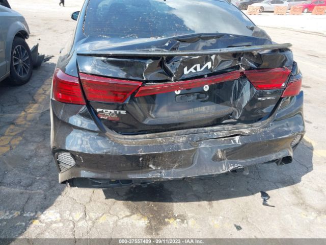 3KPF54AD4NE490817 KIA Forte Gt-line