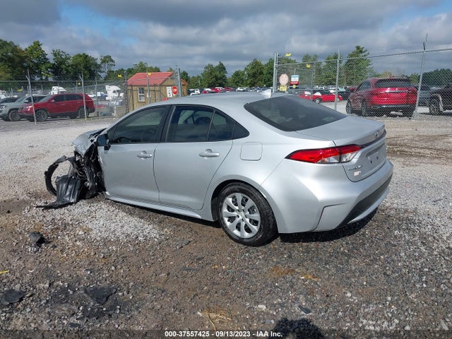 Toyota COROLLA LE 2021 JTDEPMAE6MJ162718 Image 3