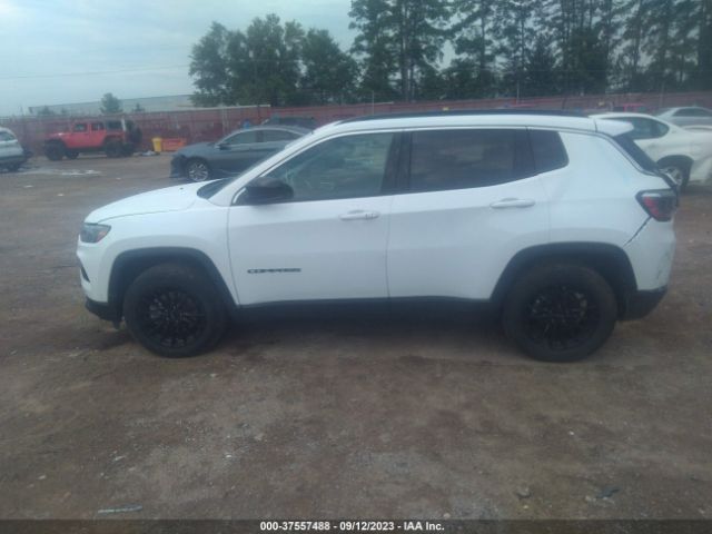 3C4NJCBB5NT149260 Jeep Compass Latitude