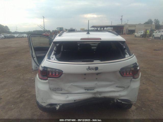 3C4NJCBB5NT149260 Jeep Compass Latitude