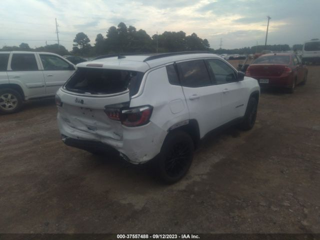 3C4NJCBB5NT149260 Jeep Compass Latitude
