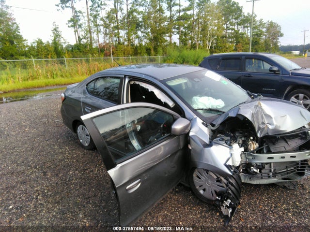 ML32FUFJ6PHF01281 auction archive image