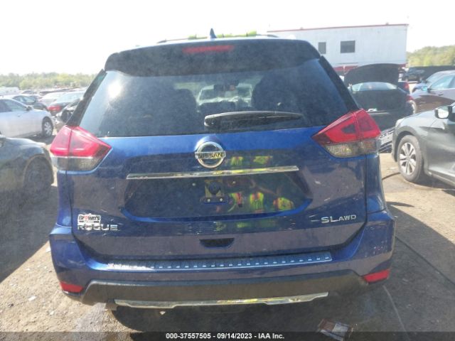 JN8AT2MV1JW350611 Nissan Rogue Sl
