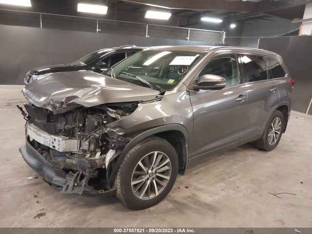 Toyota Highlander Xle/se 2017 5TDJZRFH9HS417153 Image 2