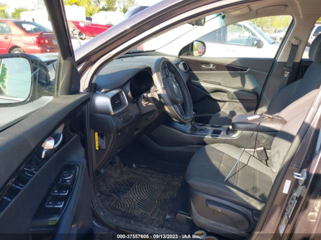 5XYPGDA55HG289491 KIA Sorento Lx V6