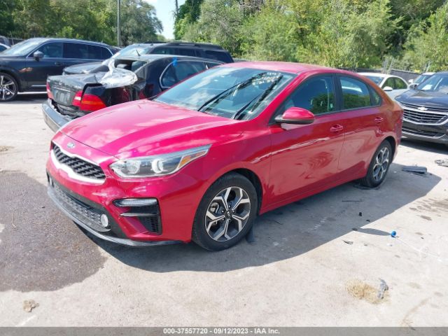 3KPF24AD4ME319055 KIA Forte Lxs
