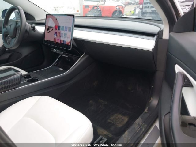 5YJ3E1EB1JF074903 Tesla Model 3 Long Range