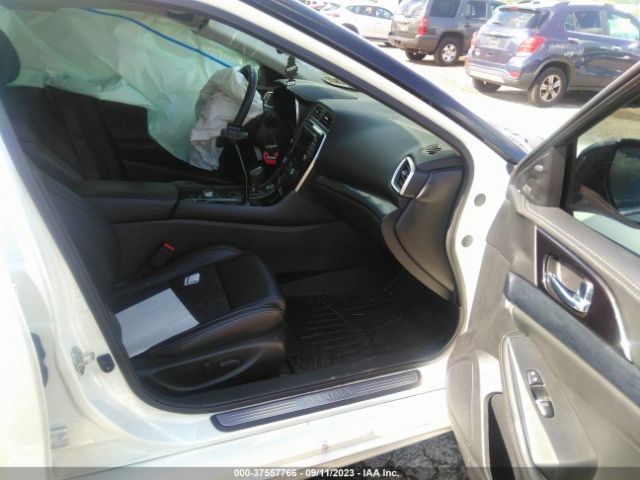 1N4AA6AV1KC379144 Nissan Maxima Platinum