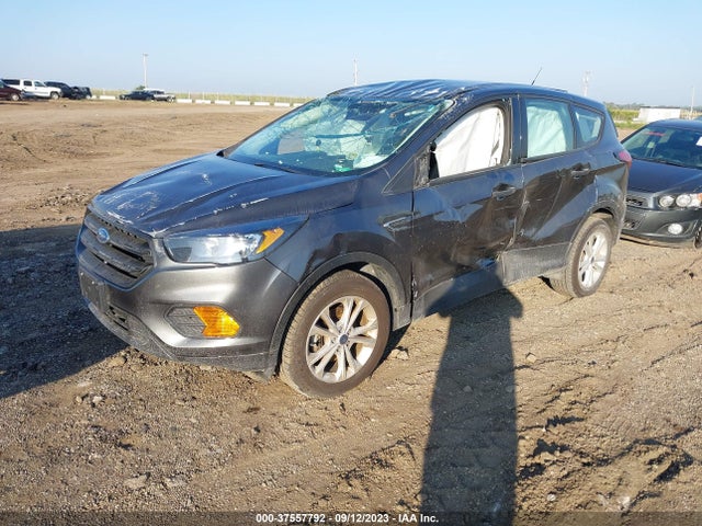 2019 FORD ESCAPE S VIN: 1FMCU0F72KUB02820