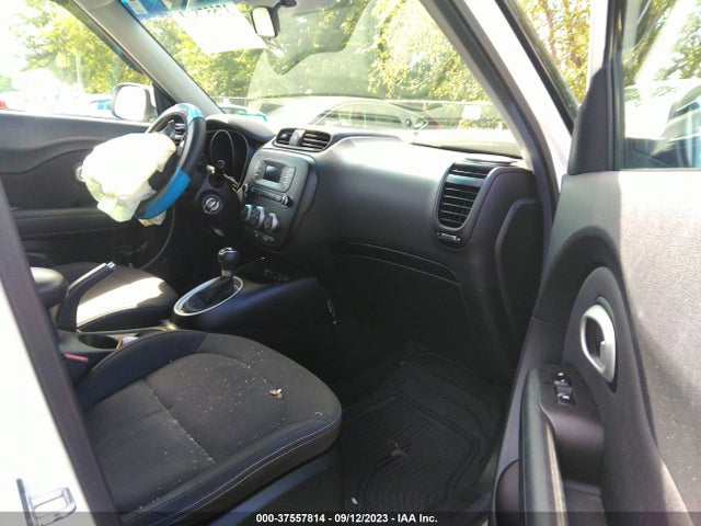 KIA Soul Base 2014 KNDJN2A2XE7041347 Image 5