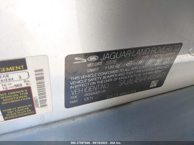 2017 JAGUAR XE SAJAL4BV4HA959971 Photo 8