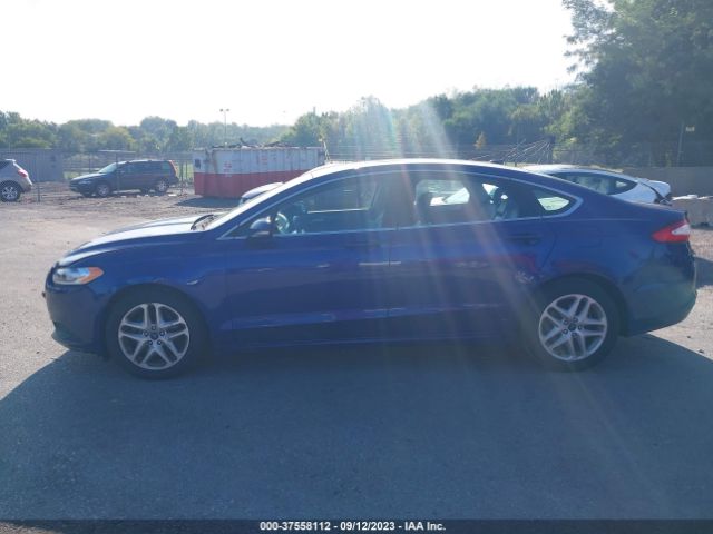 3FA6P0HD8GR108587 Ford FUSION SE