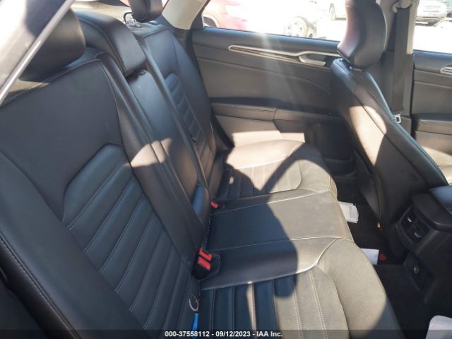 3FA6P0HD8GR108587 Ford FUSION SE