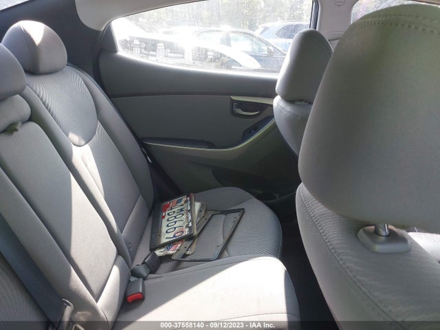 Hyundai ELANTRA SE 2016 5NPDH4AE0GH722528 Image 8