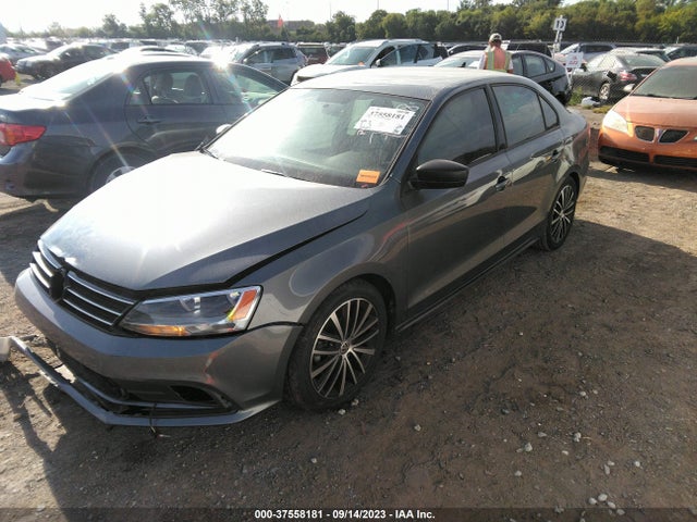 3VWD17AJ1GM407098 Volkswagen Jetta Sedan 1.8t Sport