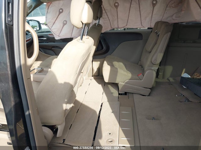 2C4RC1BG1ER236944 Chrysler Town & Country Touring