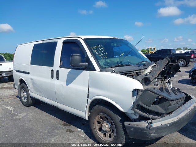 2011 CHEVROLET EXPRESS CARGO VAN VIN: 1GCSGAFXXB1136972