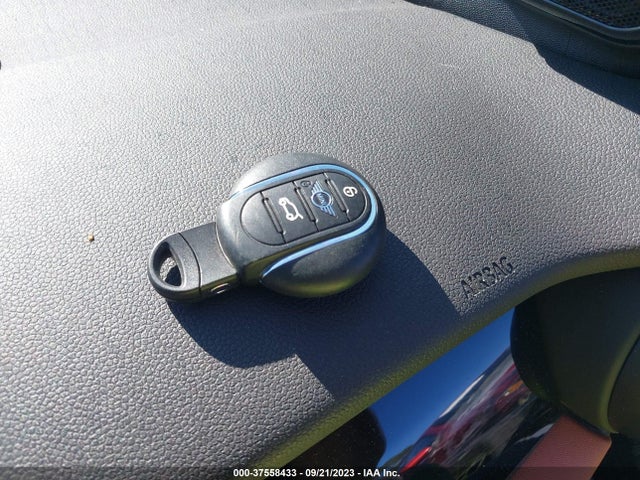 2022 MINI CONVERTIBLE WMW63DL07N3P12836 Photo 10