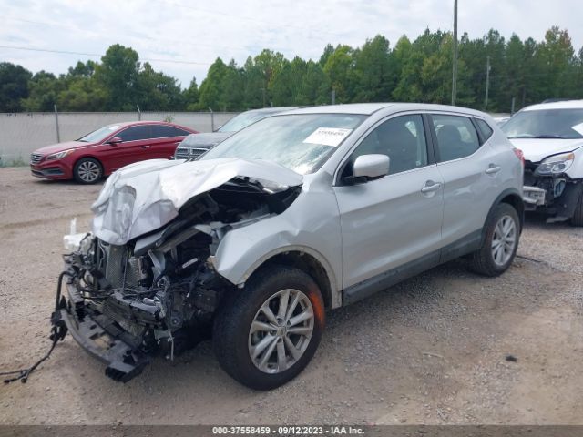 JN1BJ1CPXKW522724 Nissan Rogue Sport S