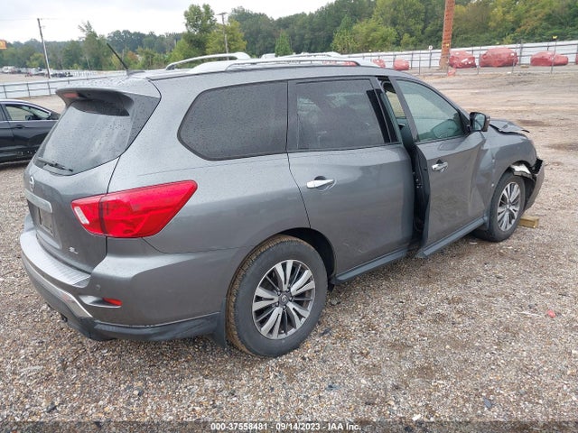 2018 NISSAN PATHFINDER SL VIN: 5N1DR2MN4JC638532