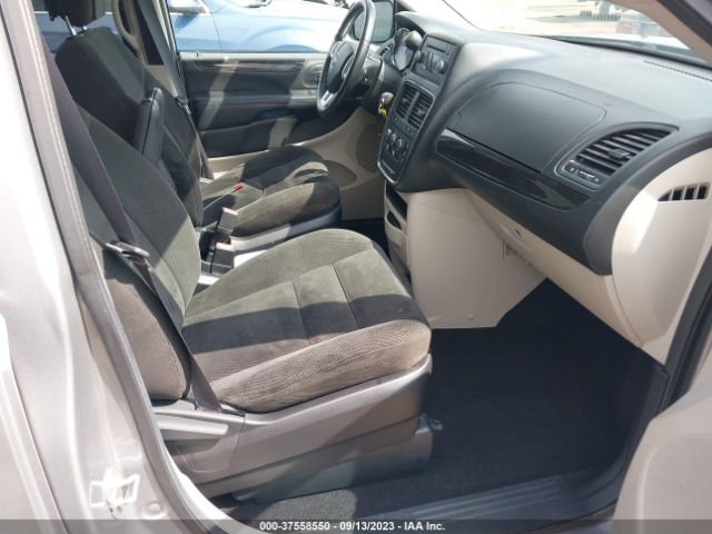 2C4RDGBG3GR366985 Dodge Grand Caravan Se
