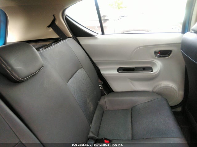 Toyota Prius C One/three/two/four 2014 JTDKDTB30E1071013 Image 9