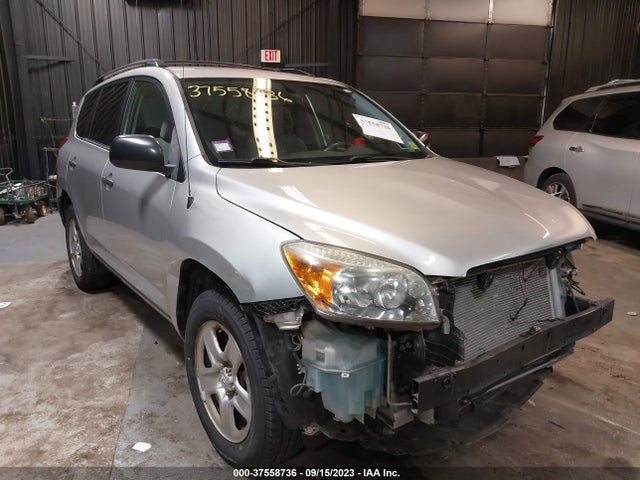2006 TOYOTA RAV4 VIN: JTMBD33V465044262