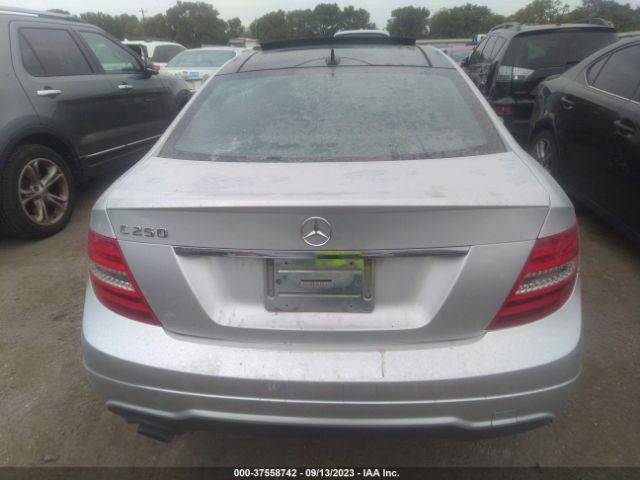 WDDGJ4HB8EG263124 Mercedes-Benz C-class C 250