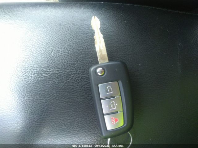 JN8AT2MT2GW021570 Nissan ROGUE S