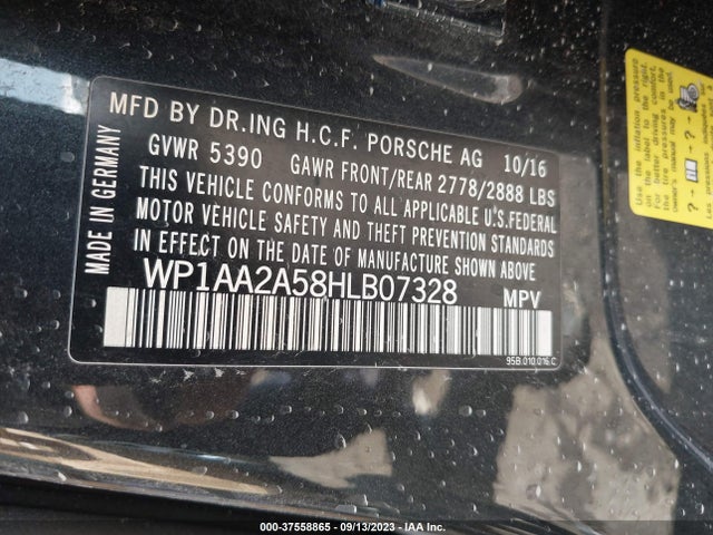 2017 PORSCHE MACAN WP1AA2A58HLB07328 Photo 8