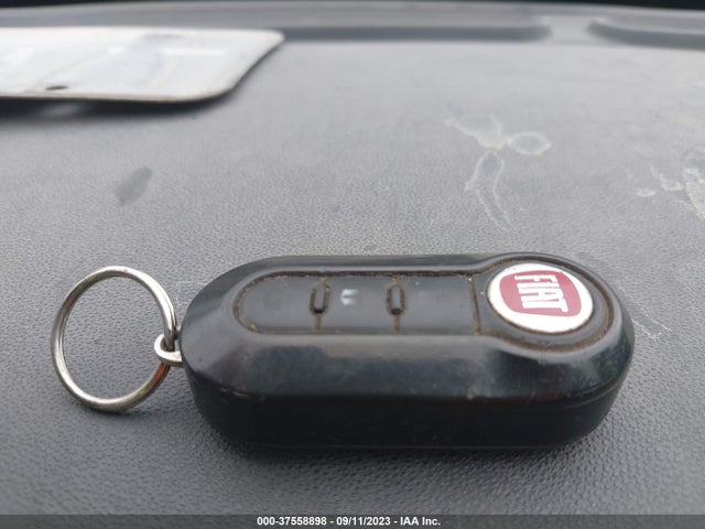 2012 FIAT 500 3C3CFFBRXCT385332 Photo 10