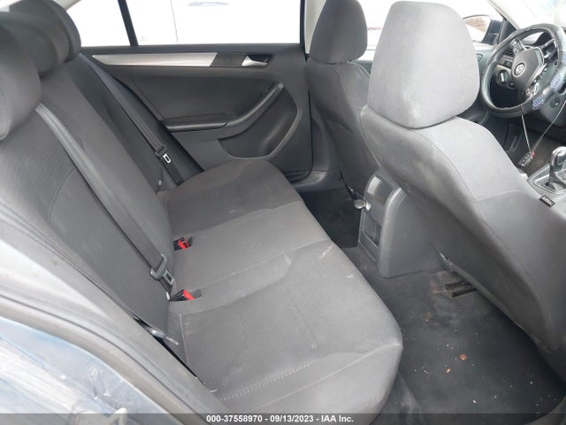 3VWD17AJ8FM223565 Volkswagen Jetta Sedan 1.8t Se