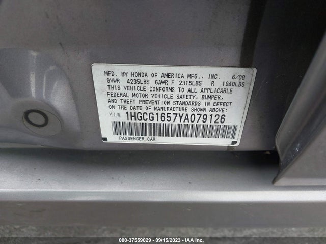 2000 HONDA ACCORD SDN EX W/LEATHER VIN: 1HGCG1657YA079126