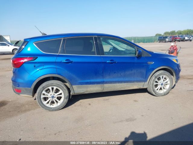 1FMCU9GDXKUA63340 Ford ESCAPE SE