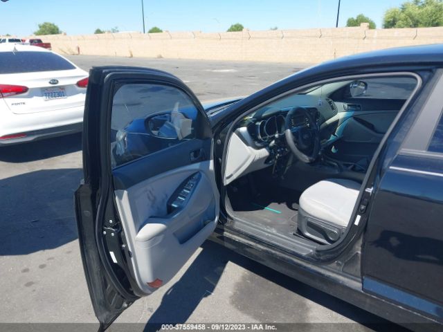 5XXGM4A72FG480717 KIA Optima Lx