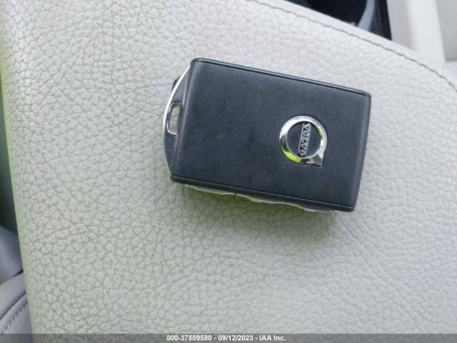 Volvo S60 T5 Momentum 2020 7JR102FK5LG048924 Image 11