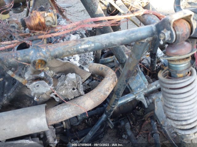 2005 SUZUKI LT-A700 JSAAP41A552106559 Photo 9